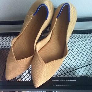 Rothy's Tan and Blue Women's Flats